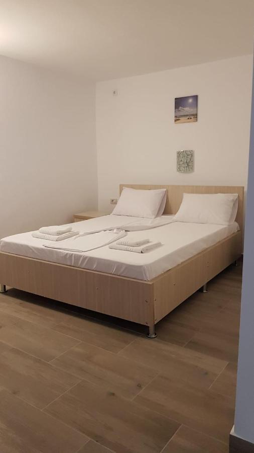Evana House Costinesti Extérieur photo