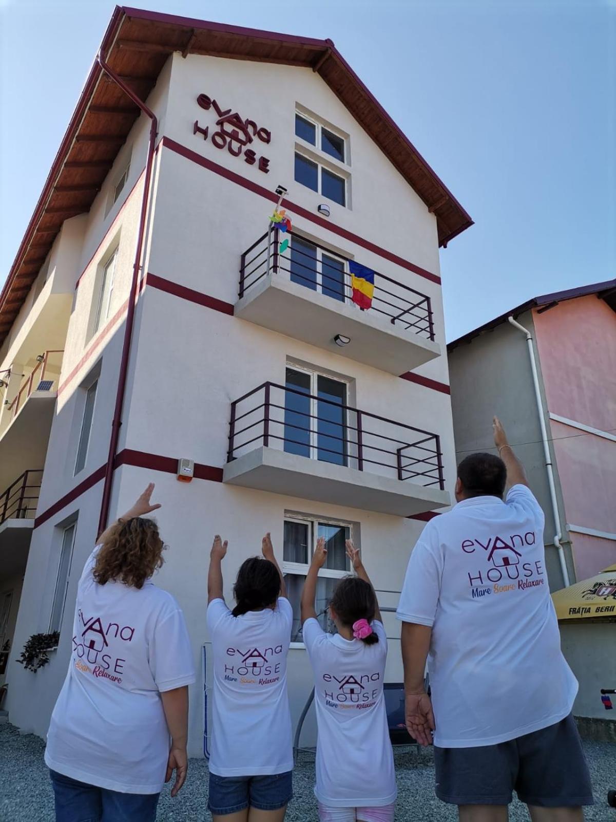 Evana House Costinesti Extérieur photo
